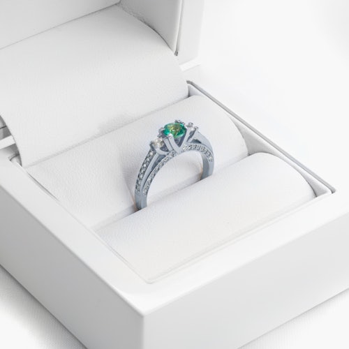 Pierścionek Secret Garden: białe złoto, szmaragd